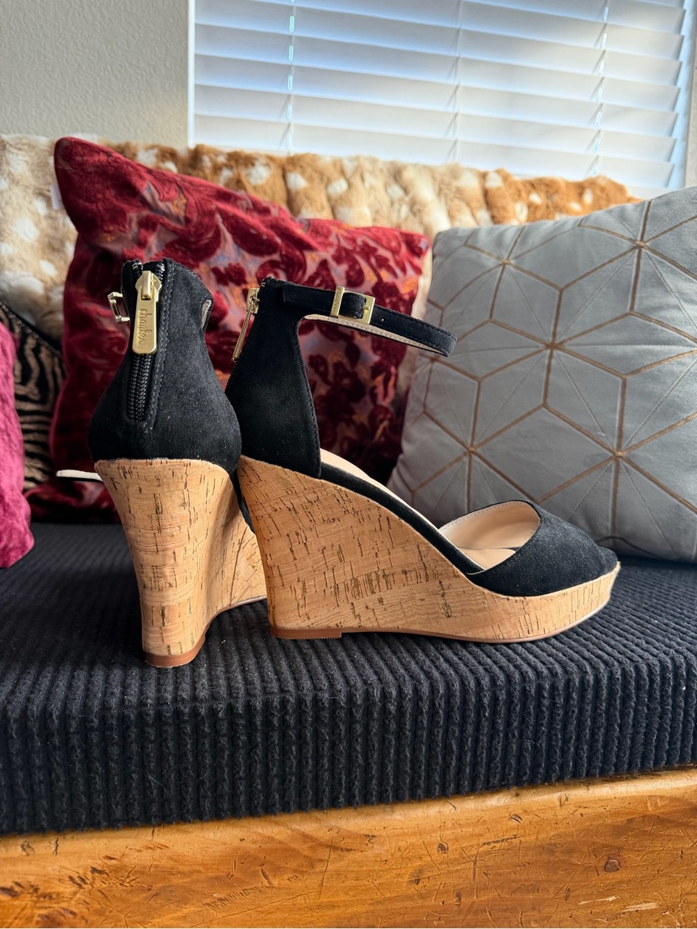 Brand New Charles By Charles David Lois Wedge Platform Sandal